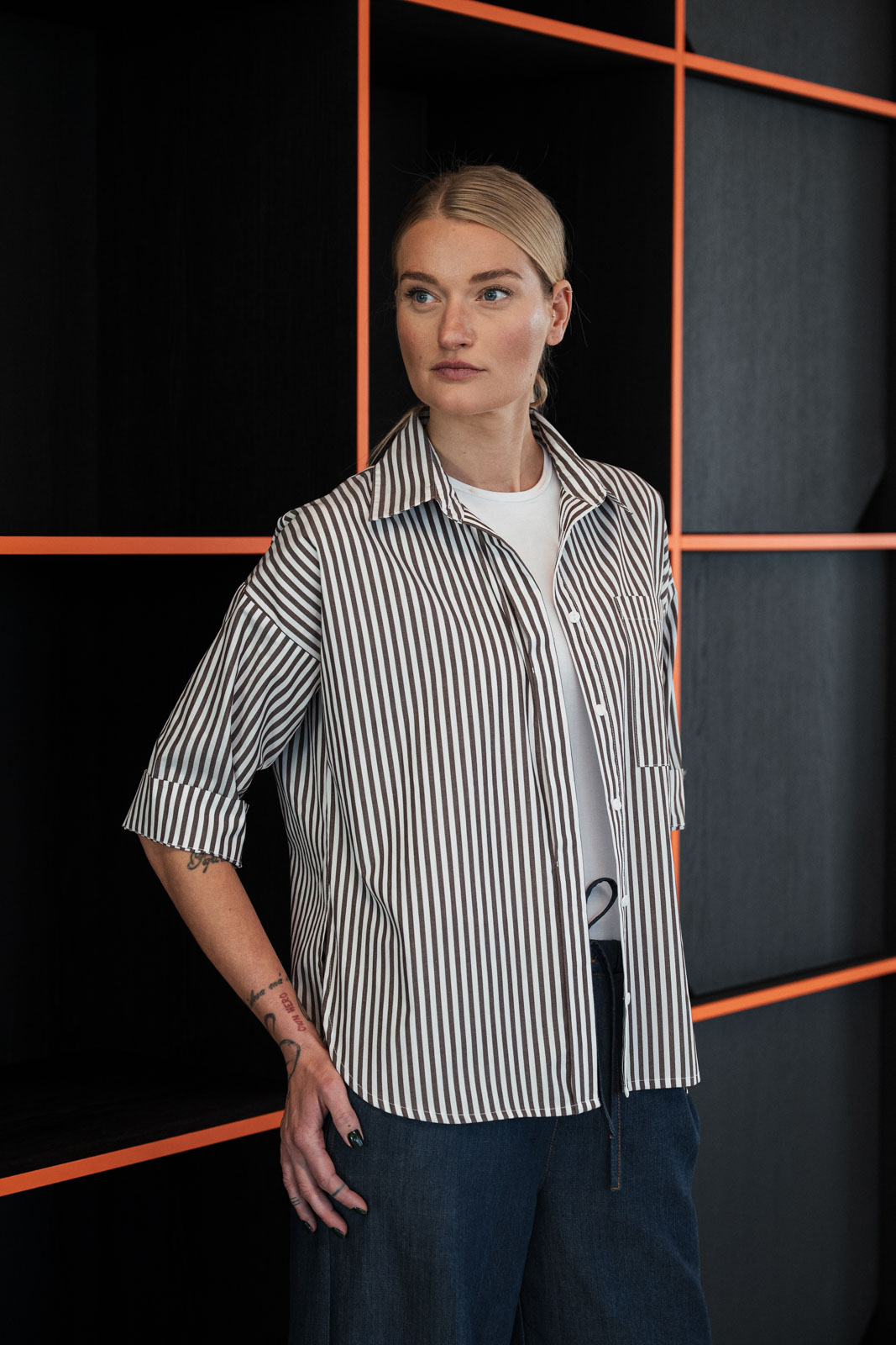 Ko�ile Crapy stripe white & dark chocco