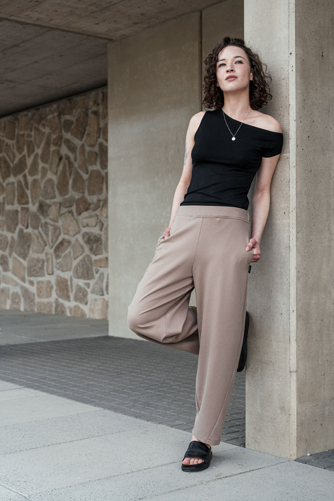t�lka Troya black bamboo