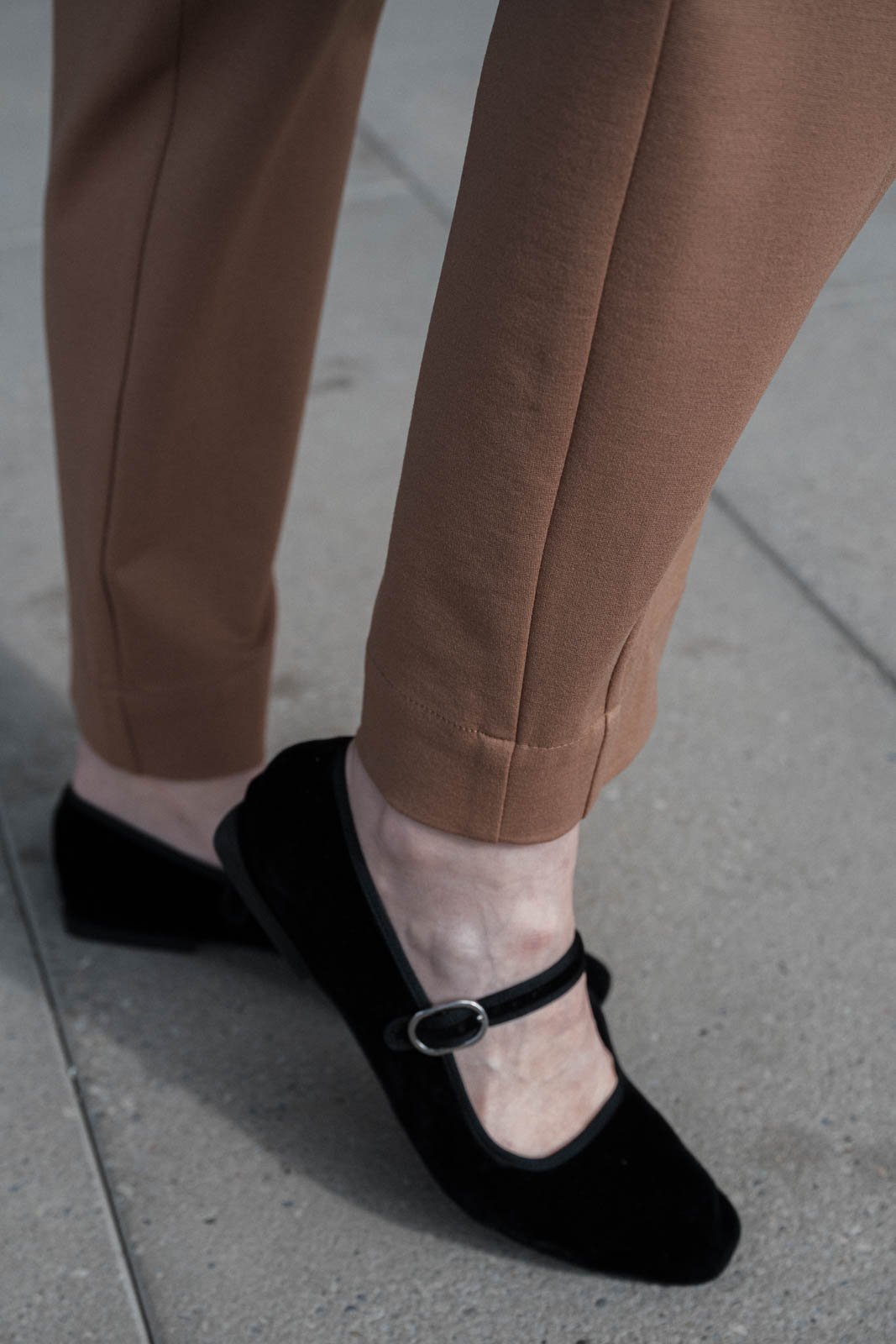 Kalhoty a �ortky Laura camel