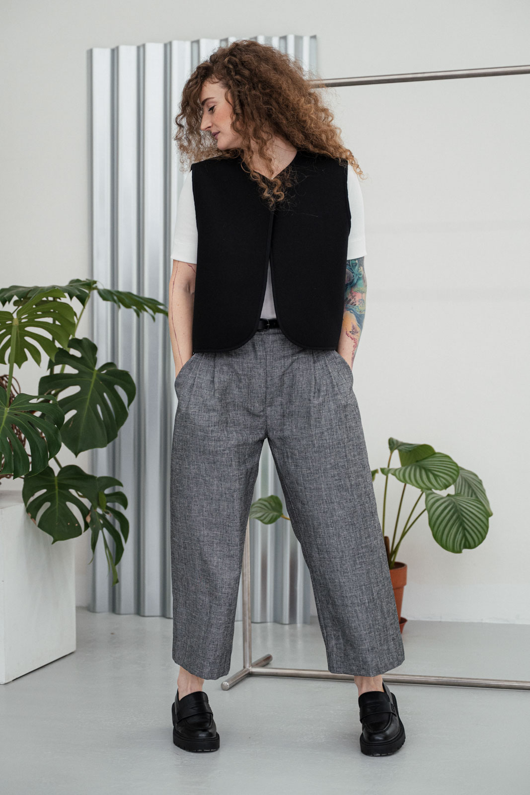 Kalhoty a �ortky Bela crop BW ryb� kostra