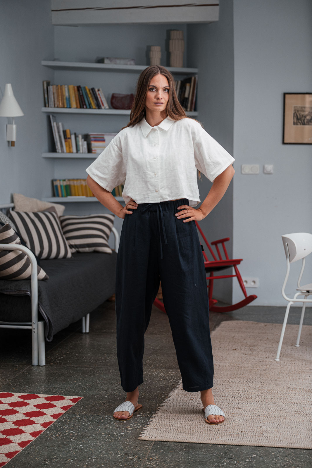 Kalhoty a �ortky Sunna Len navy blue linen