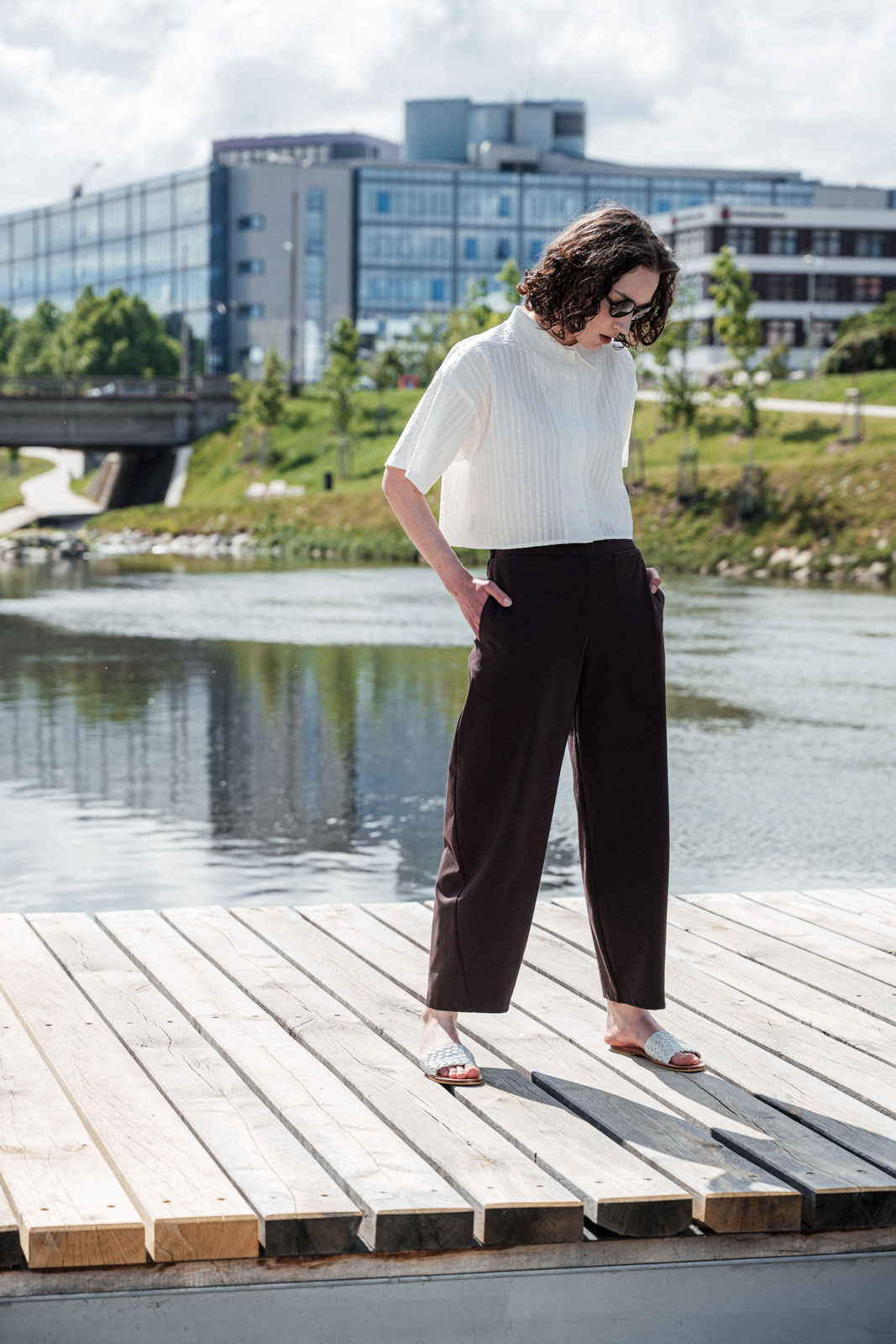 Kalhoty a �ortky Mae chocolate brown