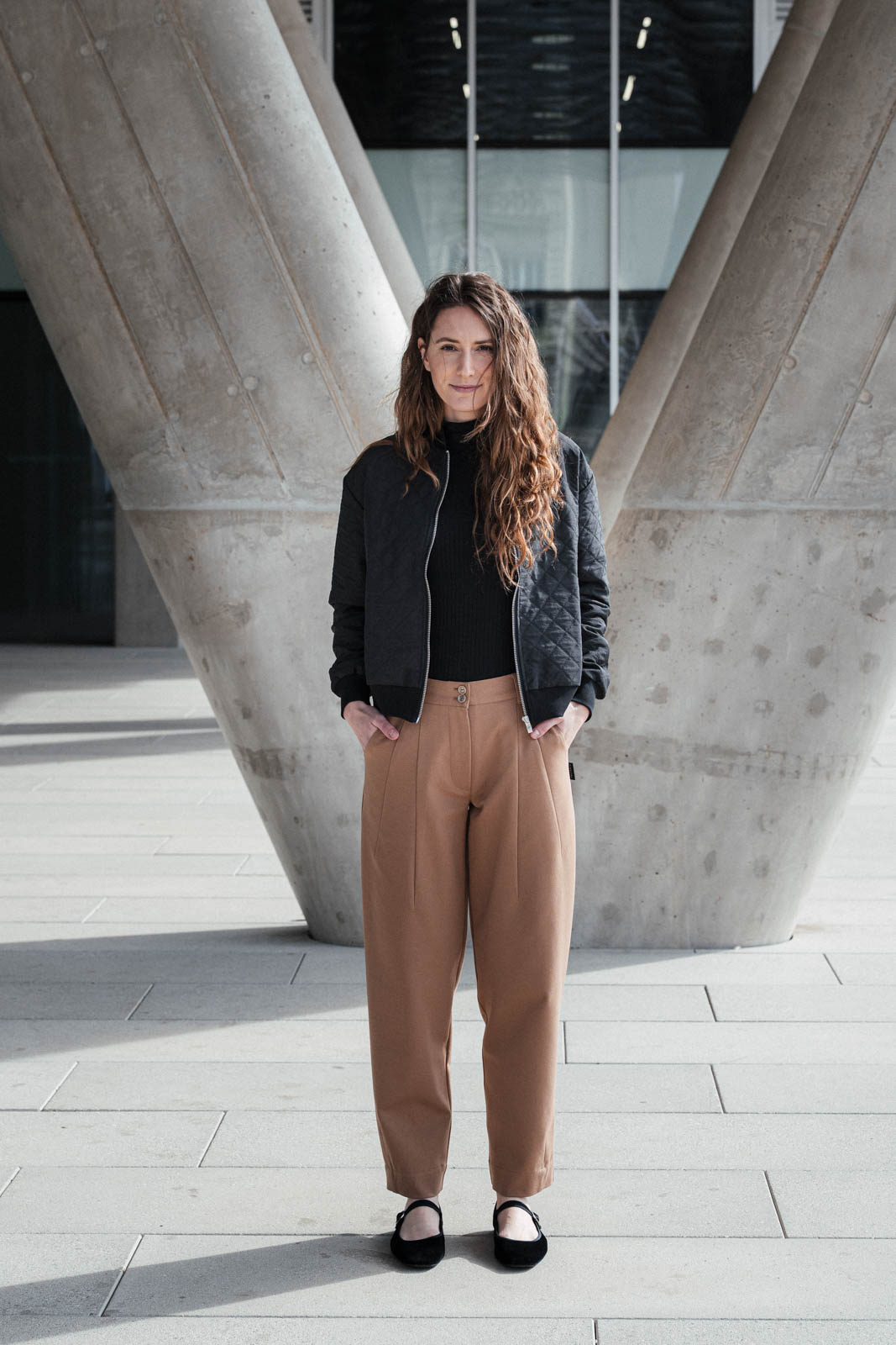 Kalhoty a �ortky Laura camel
