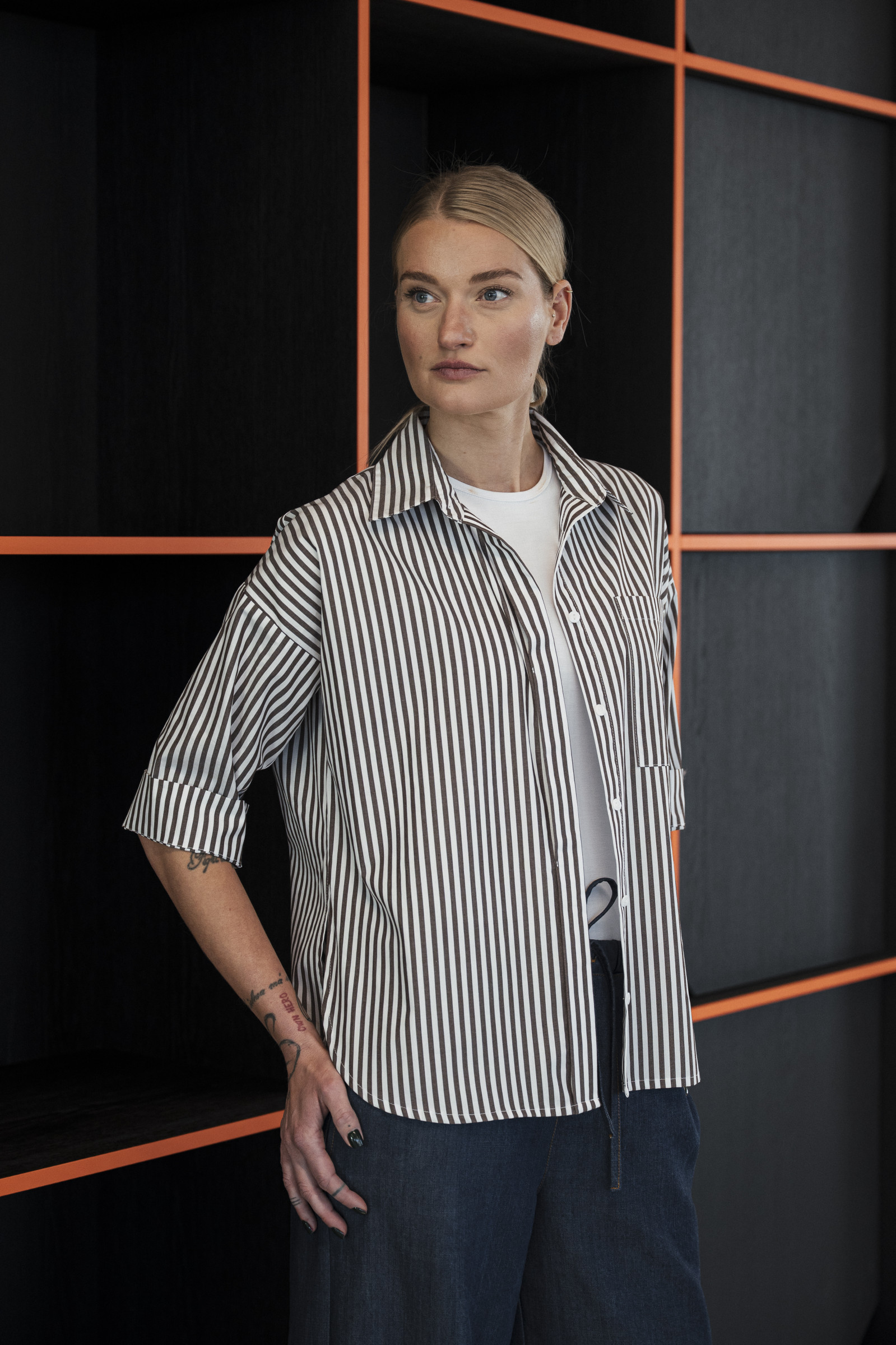 Ko�ile Crapy stripe white & dark chocco