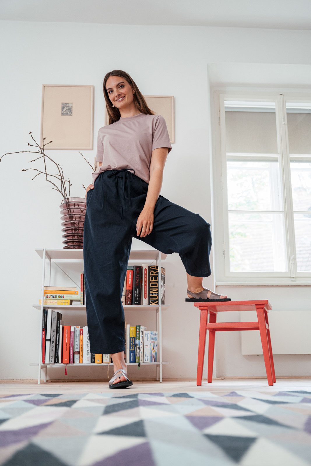 Kalhoty a �ortky Sunna Len navy blue linen