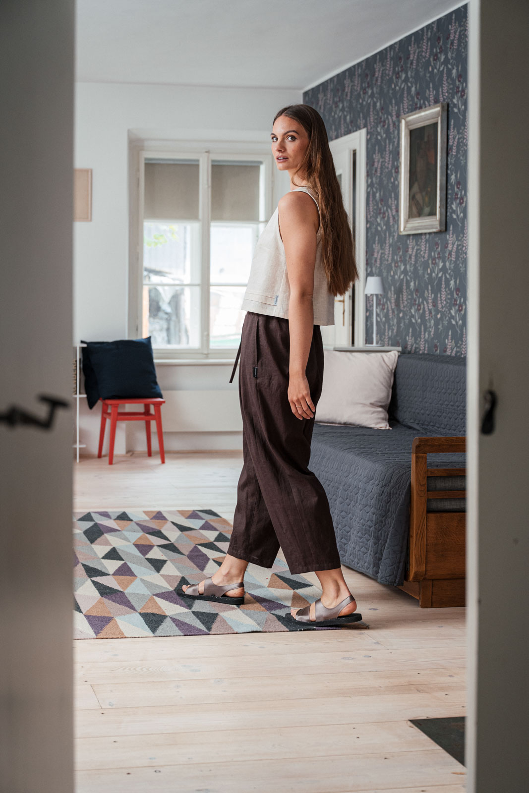 Kalhoty a �ortky Sunna Len chocolate linen