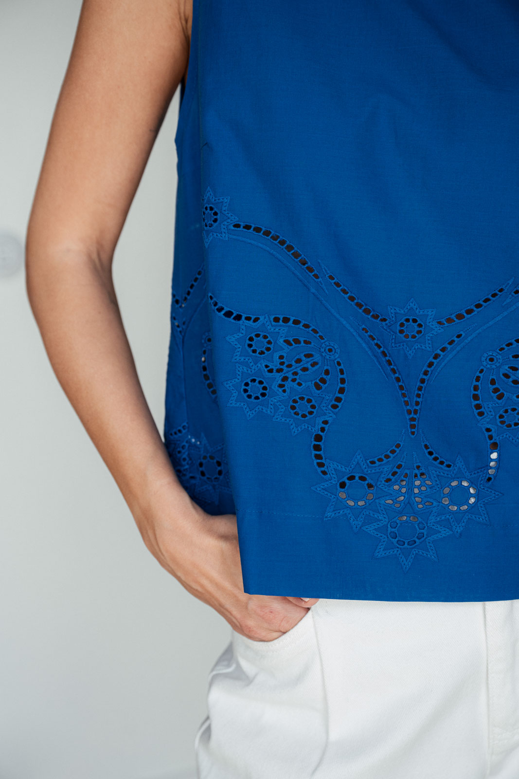 Halenky Flora bordura electric blue