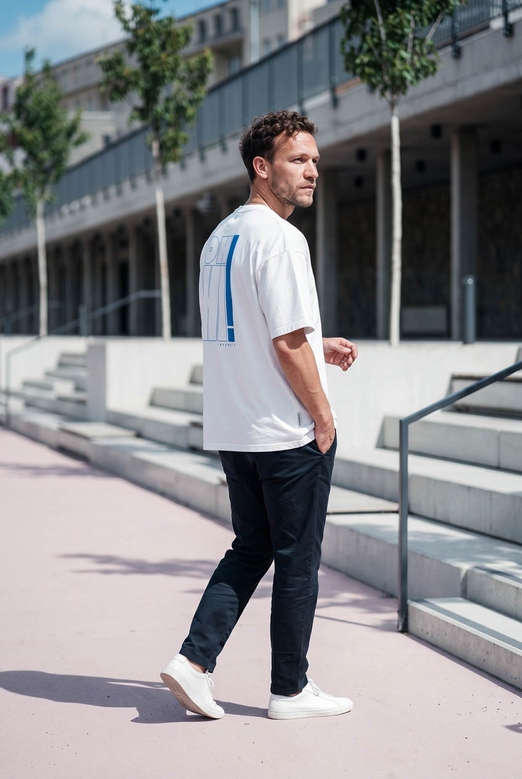 oversized st�ih Oh hi! off white