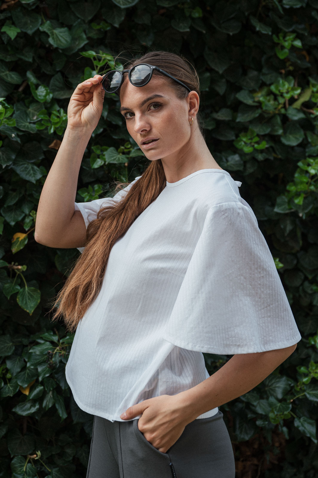 Halenky Tosca b�l� madeira prou�ek