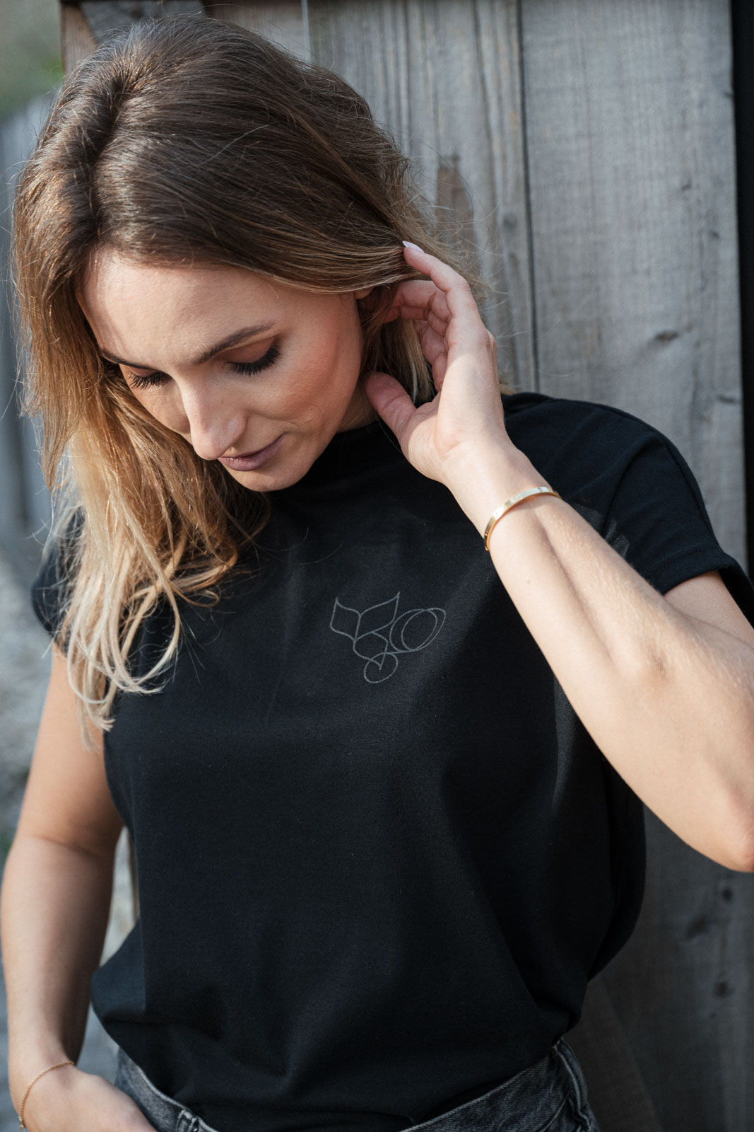 Z�klad �atn�ku Mocca leaf black leaf logo