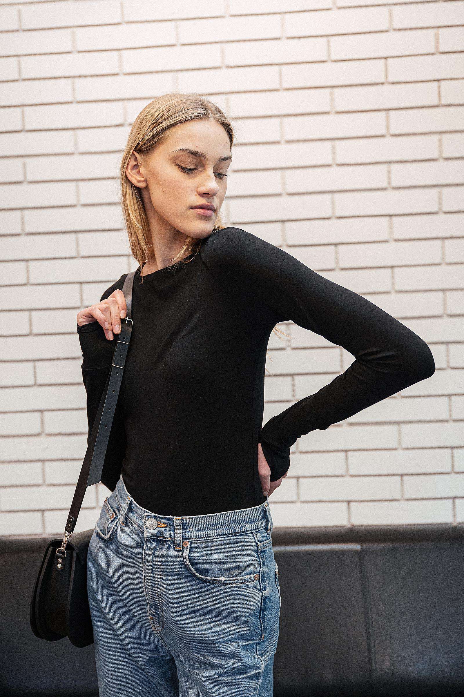 Tri�ka Lotta black