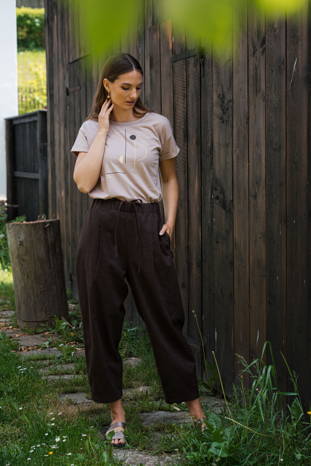 Kalhoty a �ortky Sunna Len chocolate linen