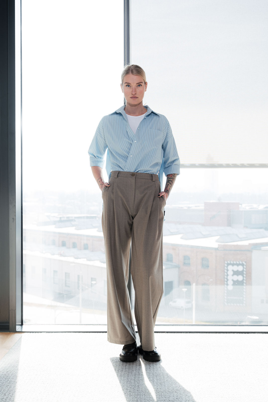 Kalhoty a �ortky Bela wool sand