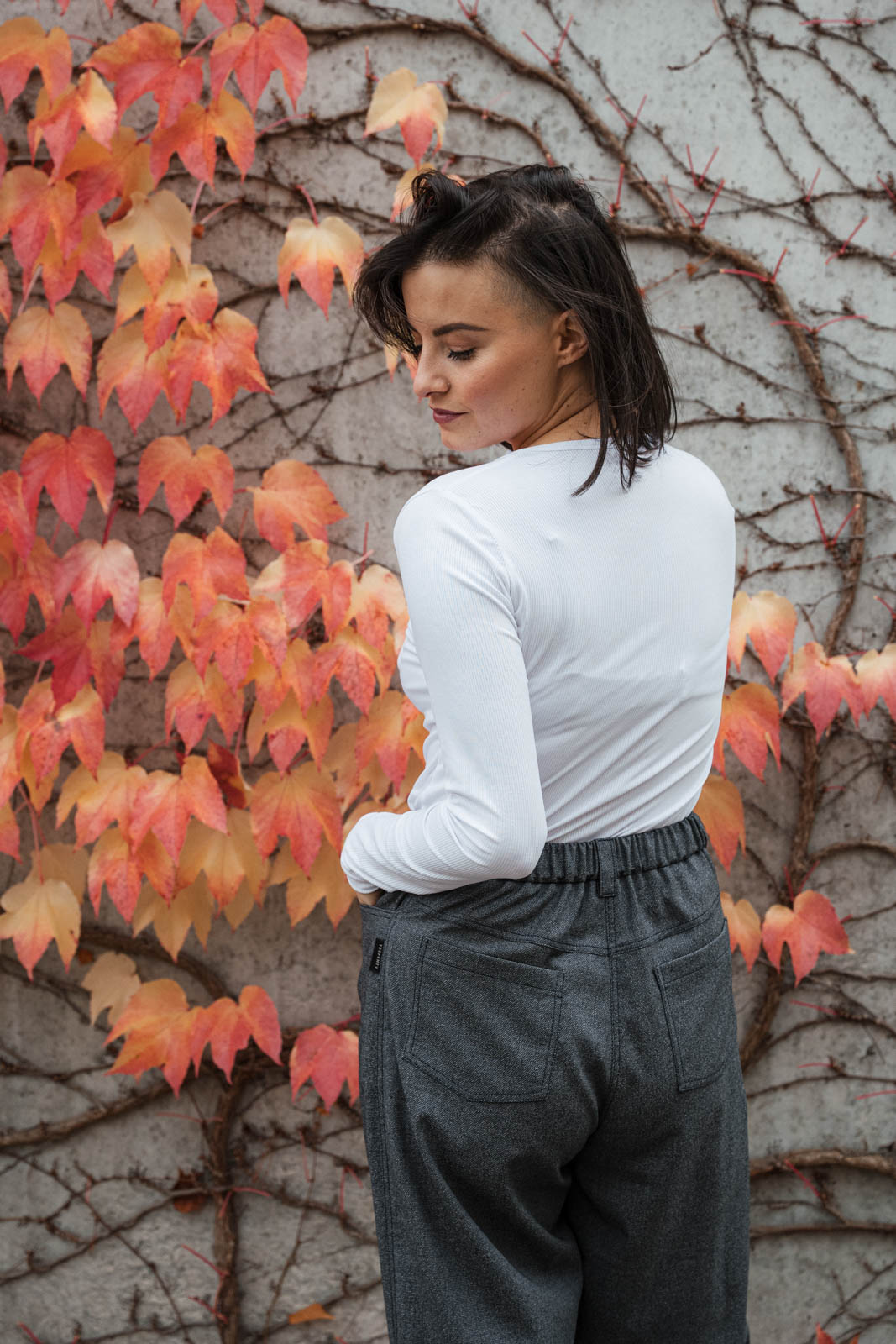 Tri�ka Samanta white