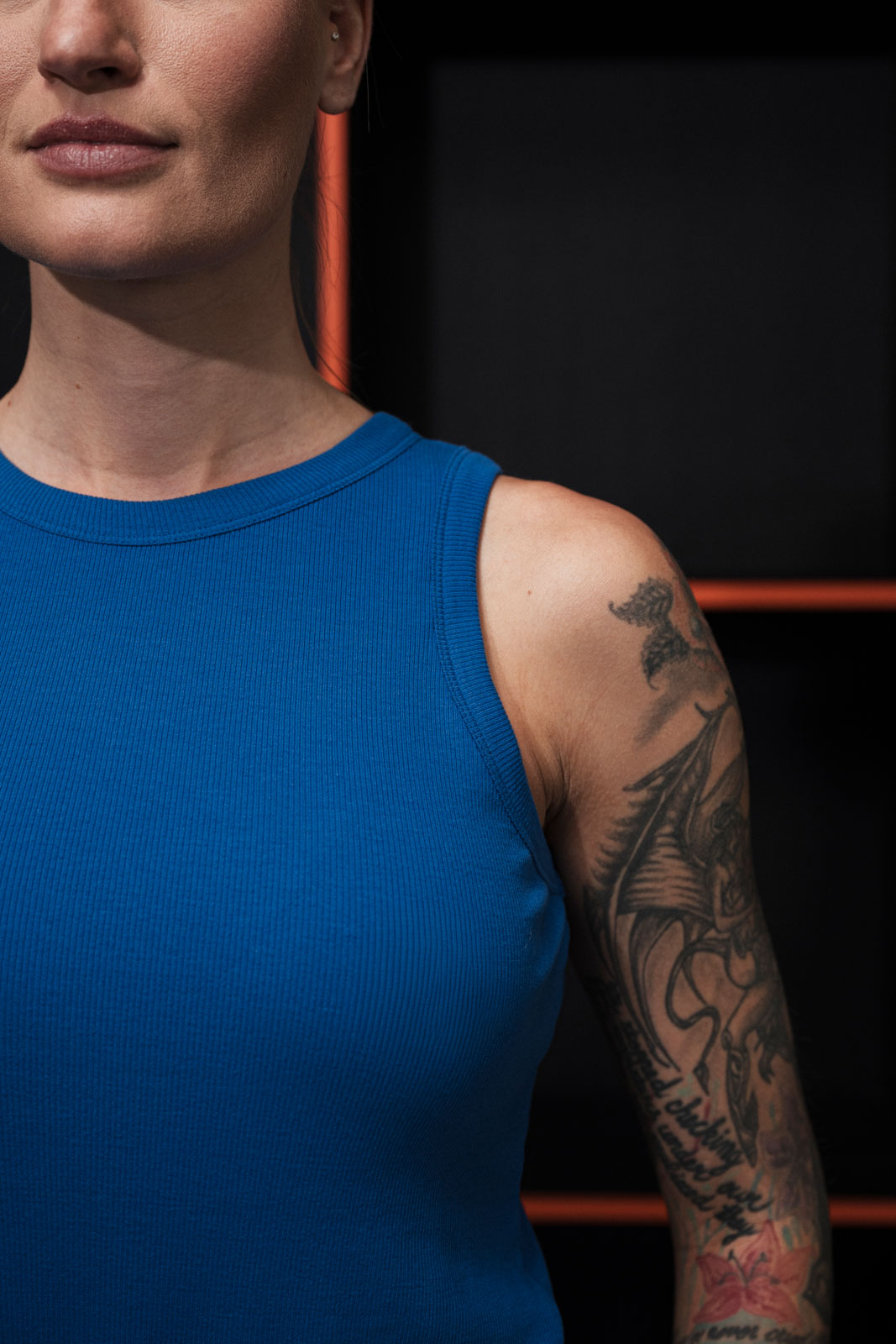 tops Tori electric blue