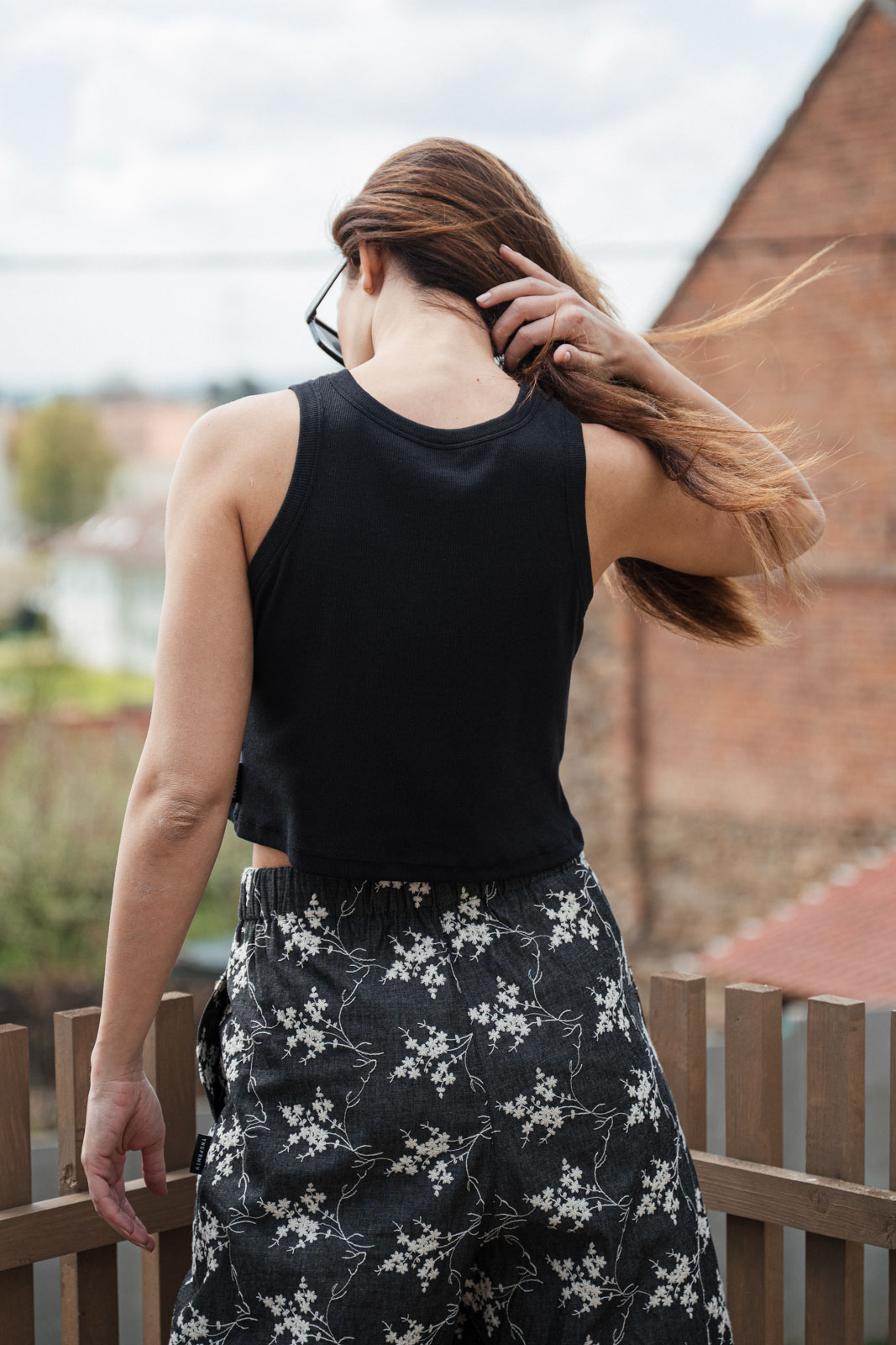 t�lka Donna black