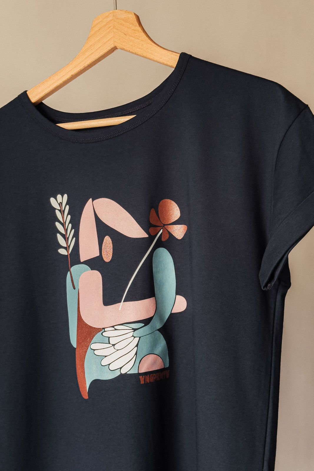 tri�ko s potiskem Muse navy