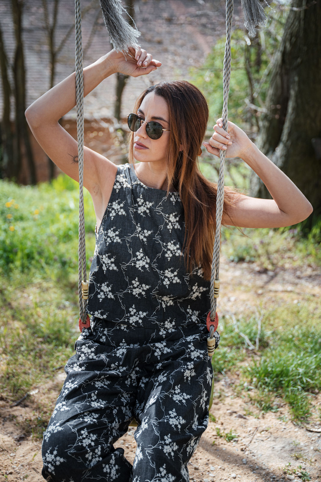 Ko�ile Flora v��ivka Embroidery black jeans