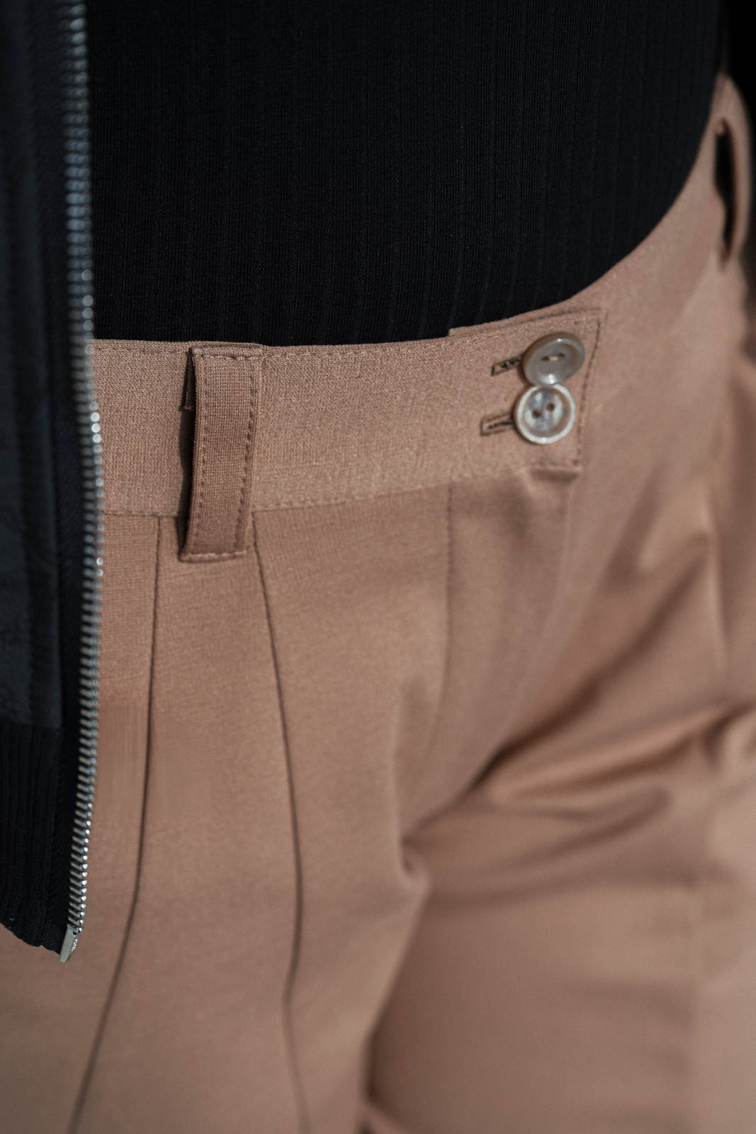 Kalhoty a �ortky Laura camel