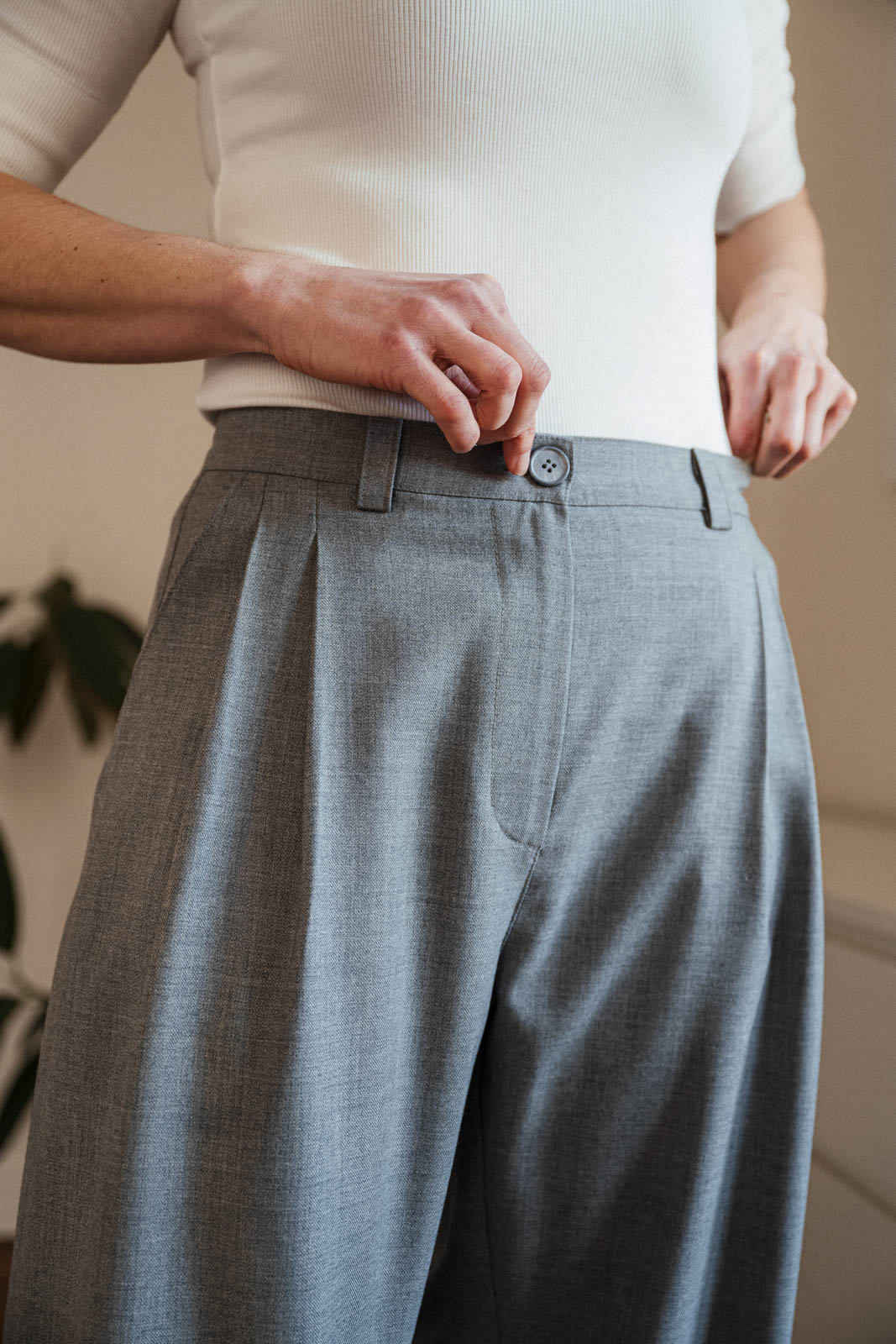 Kalhoty a �ortky Bela wool grey stone