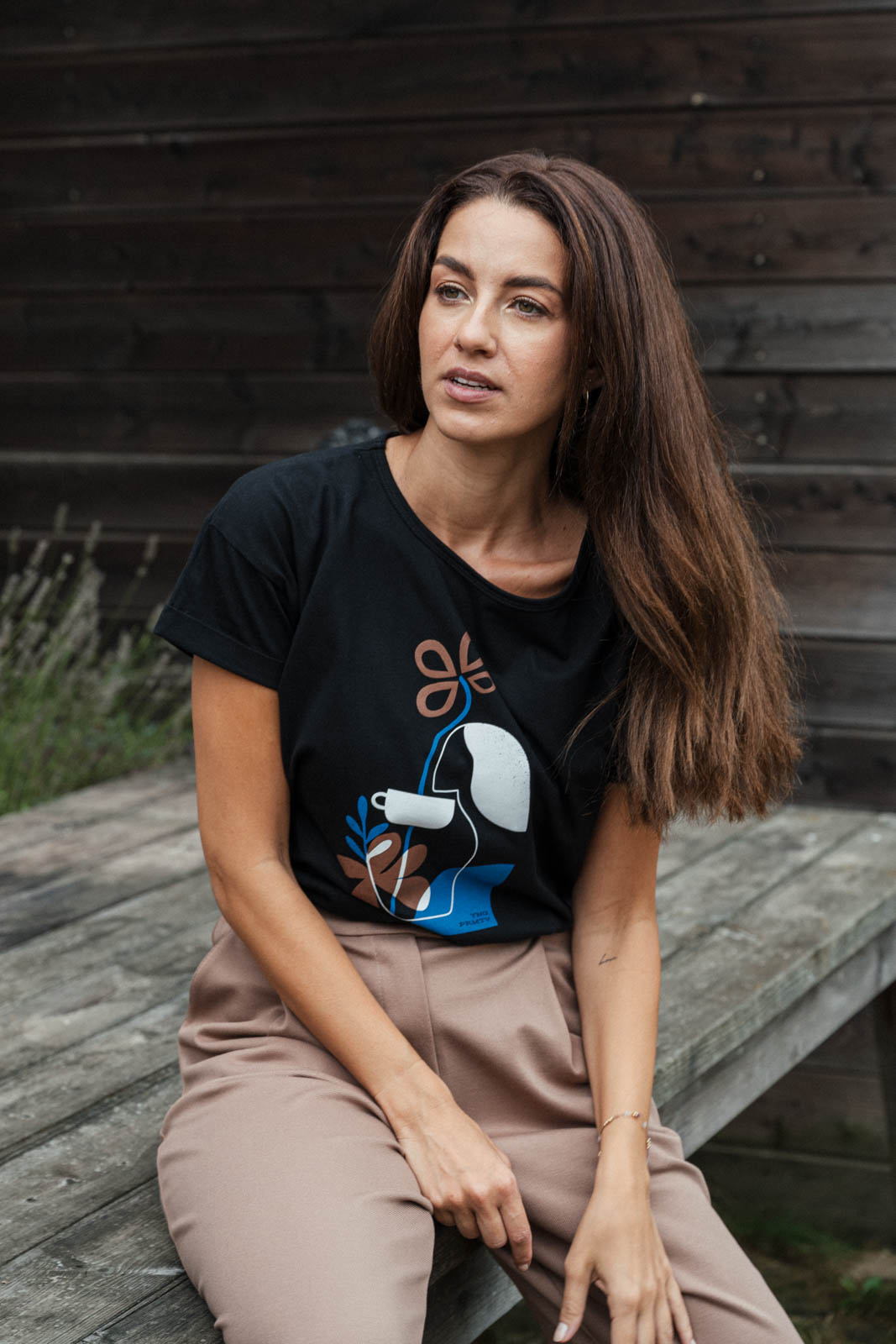 tri�ko s potiskem But first coffee black