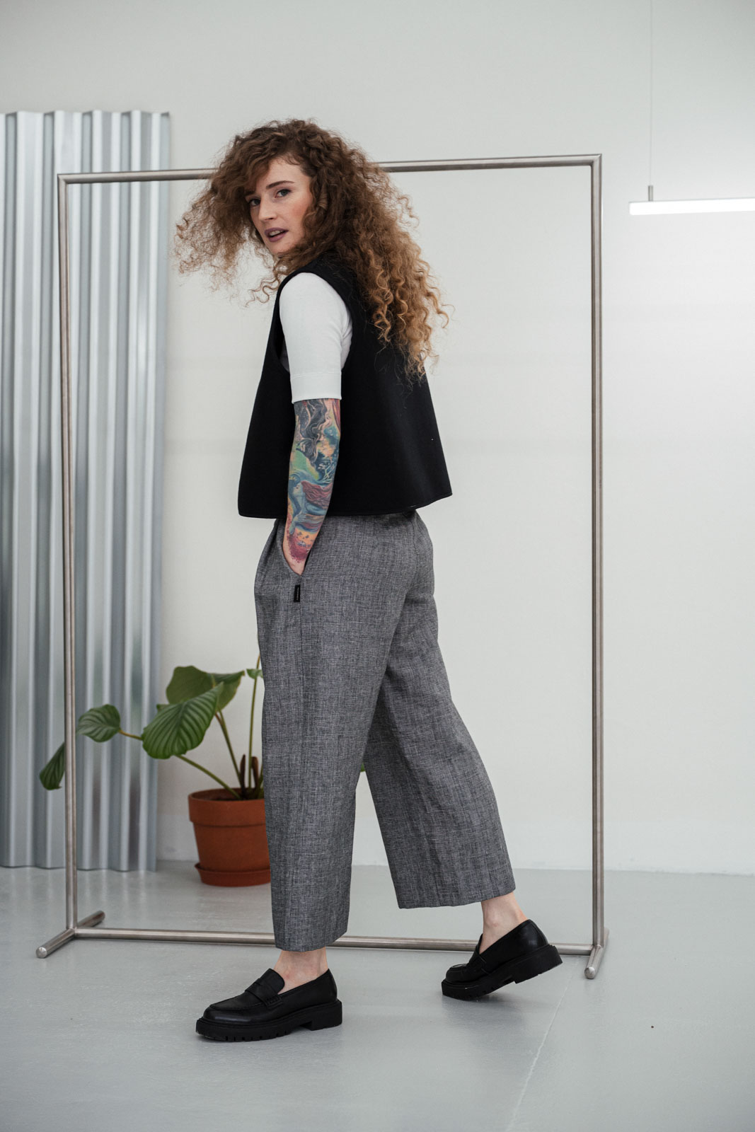 Kalhoty a �ortky Bela crop BW ryb� kostra