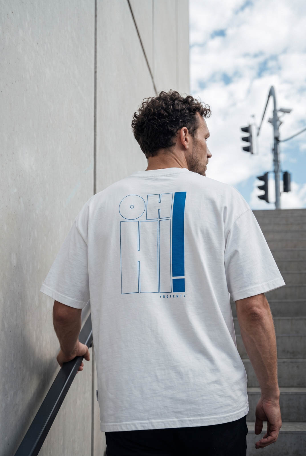 oversized st�ih Oh hi! off white
