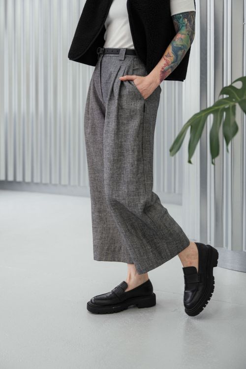 Kalhoty a �ortky Bela crop BW ryb� kostra
