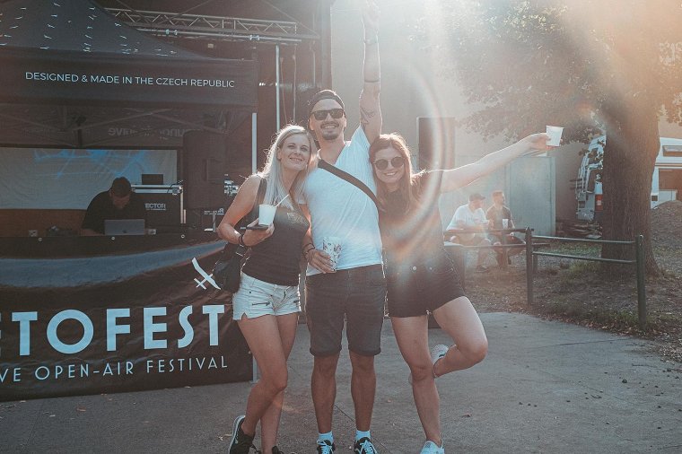 Fotky &ndash; �hnetofest Hul�n 2021